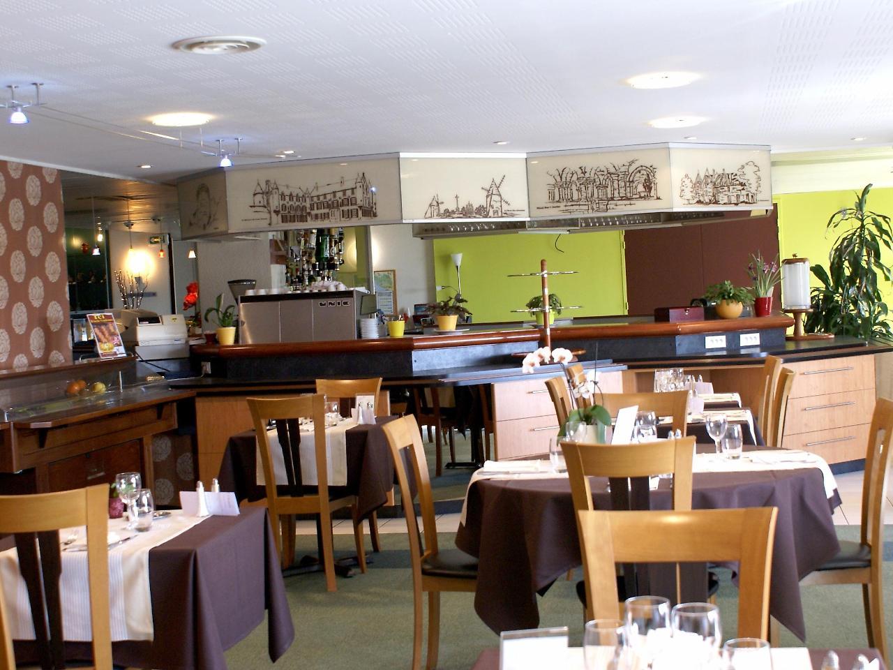 Logis Hotel Restaurant Aloe ليزيربييه المظهر الخارجي الصورة