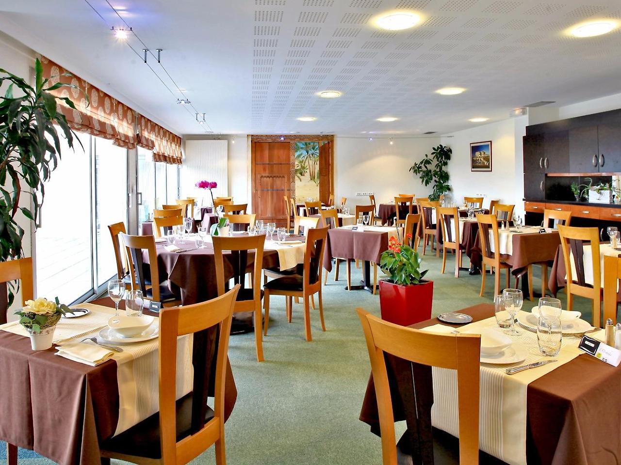 Logis Hotel Restaurant Aloe ليزيربييه المظهر الخارجي الصورة