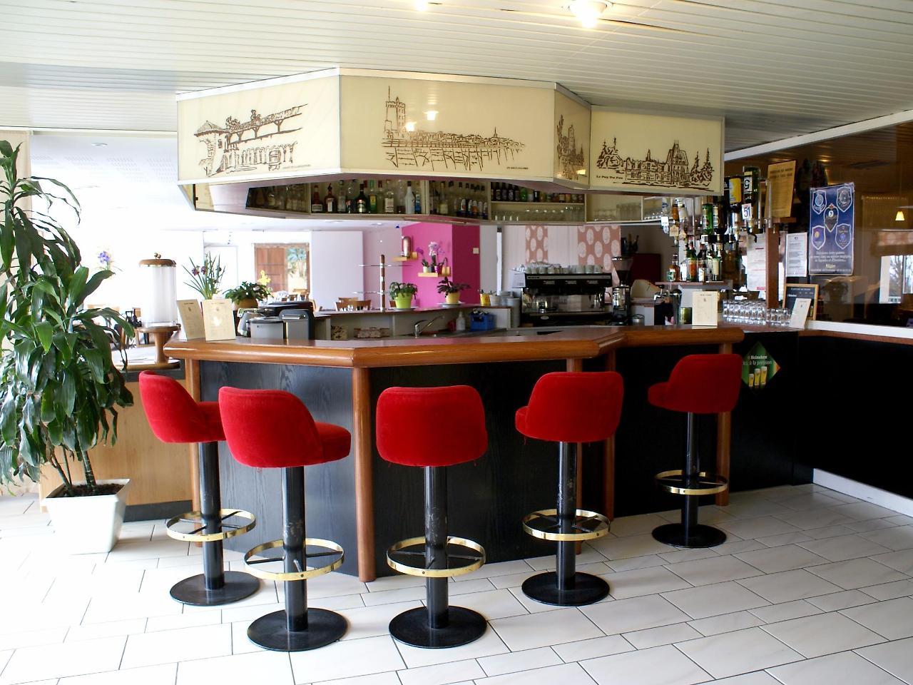 Logis Hotel Restaurant Aloe ليزيربييه المظهر الخارجي الصورة