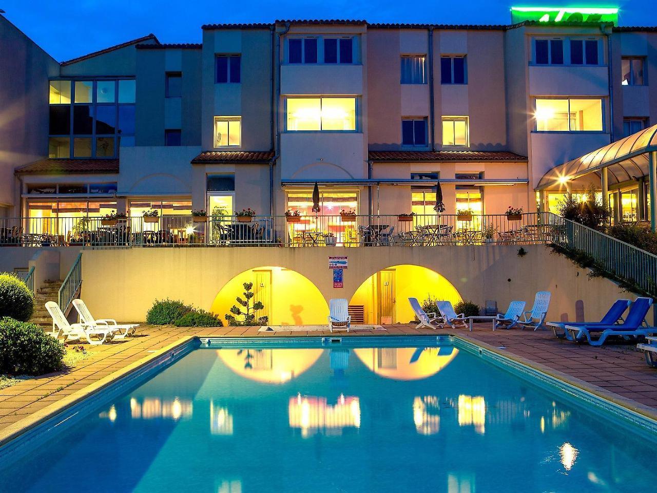 Logis Hotel Restaurant Aloe ليزيربييه المظهر الخارجي الصورة