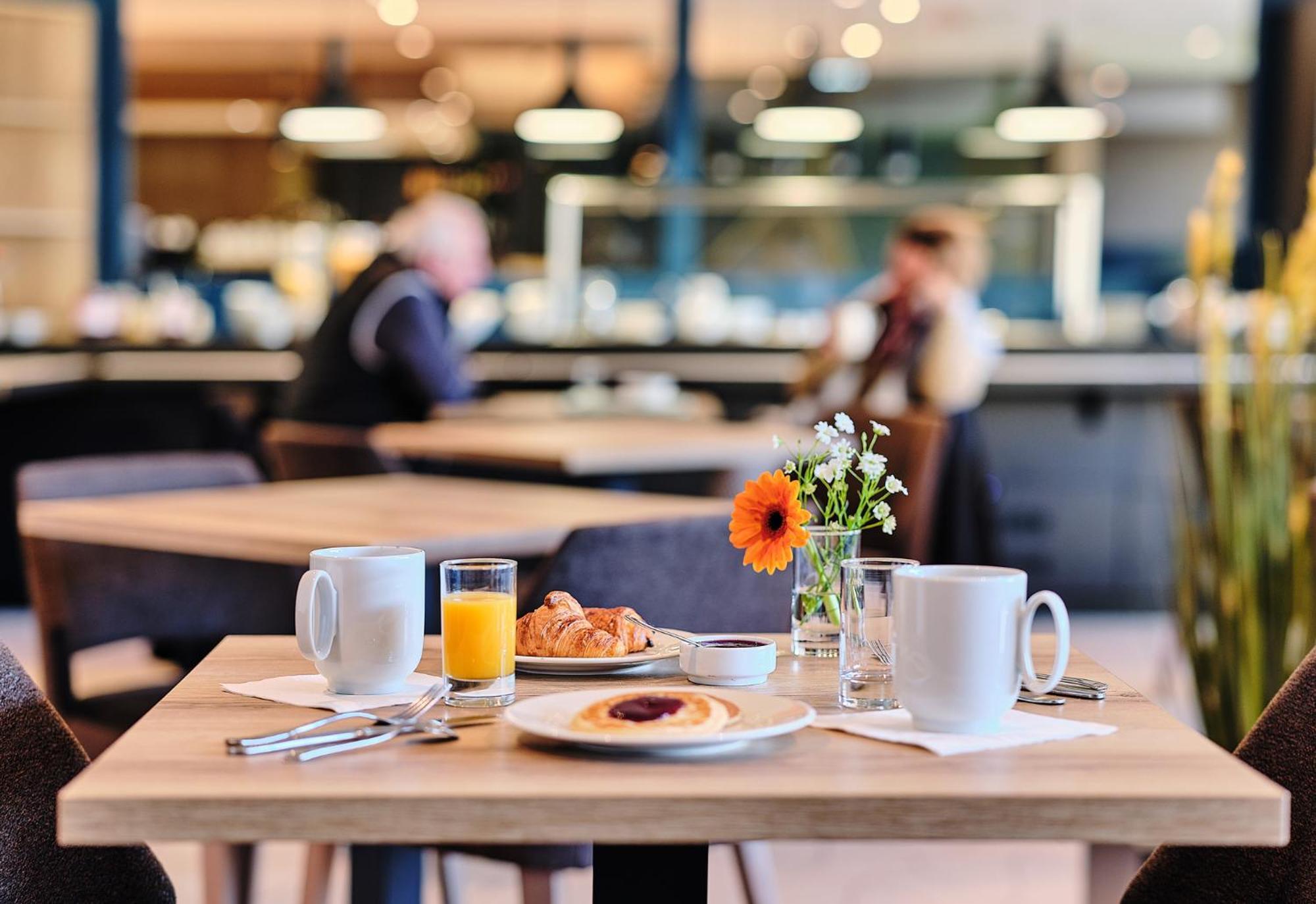 Logis Hotel Restaurant Aloe ليزيربييه المظهر الخارجي الصورة